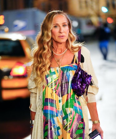 Sarah Jessica Parker seen filming 'And Just Like That...'